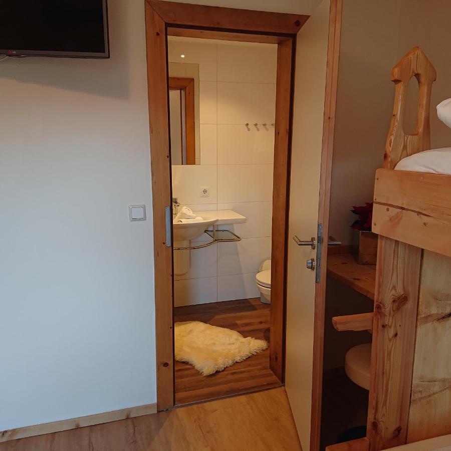 Alpenhostel "Das Besenhaus" Altenmarkt im Pongau Exteriör bild