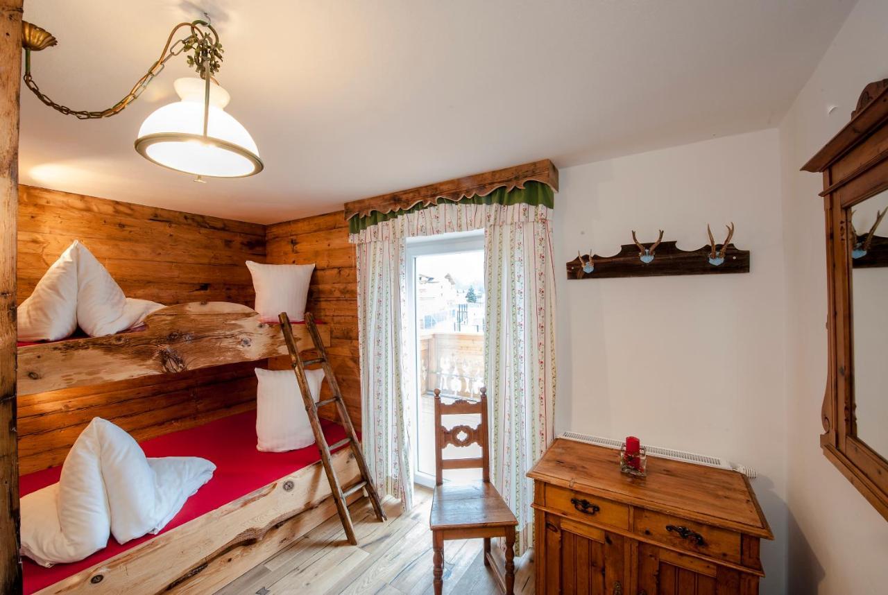 Alpenhostel "Das Besenhaus" Altenmarkt im Pongau Exteriör bild