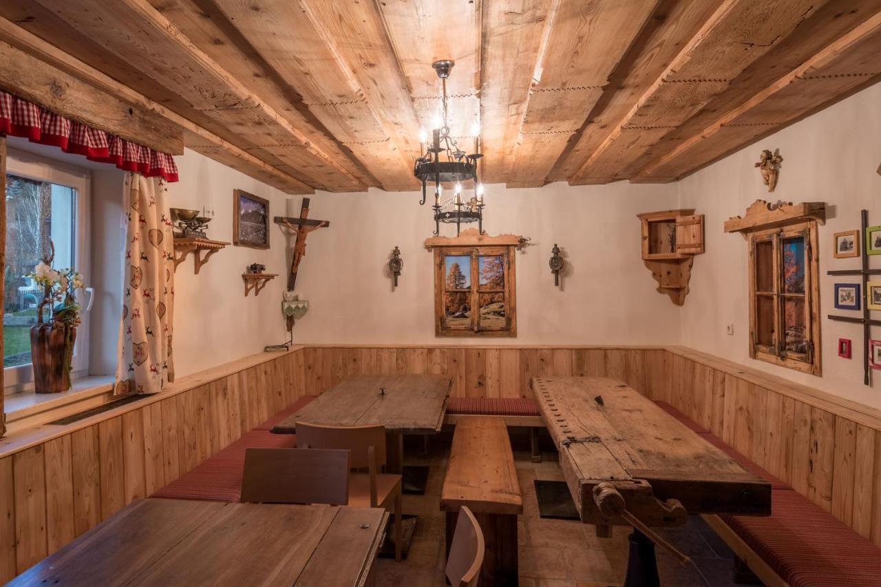Alpenhostel "Das Besenhaus" Altenmarkt im Pongau Exteriör bild